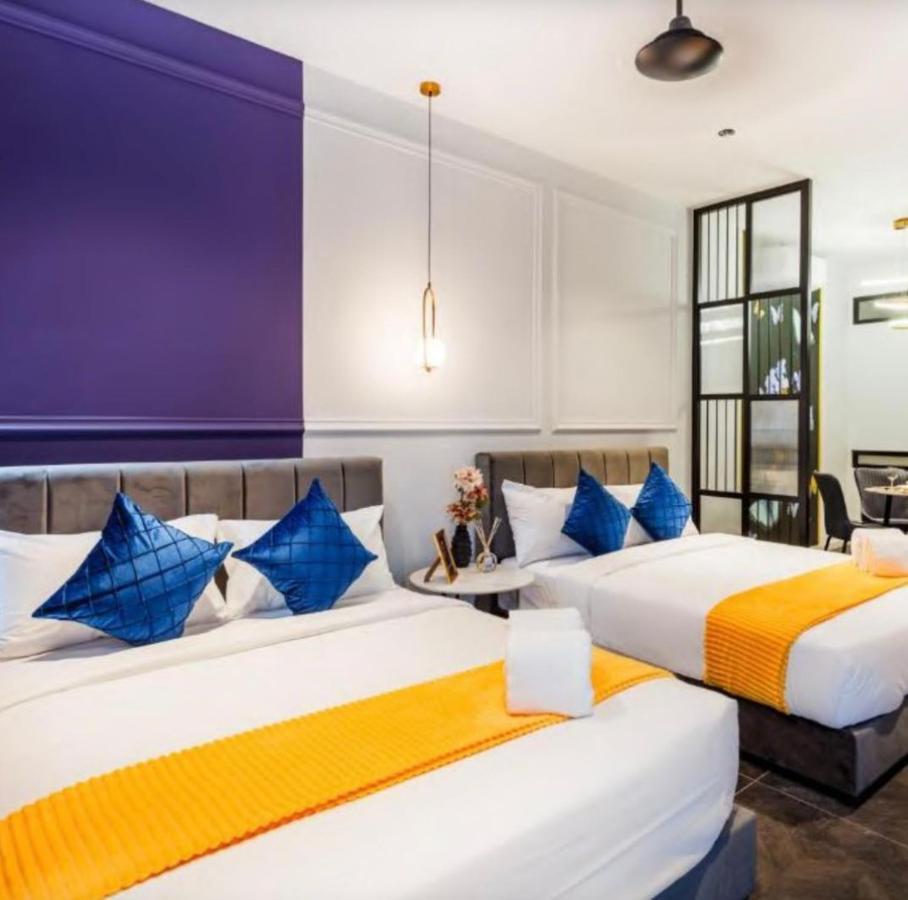 Scarletz Suites Klcc By Gc Luxury Suites Куала-Лумпур Экстерьер фото