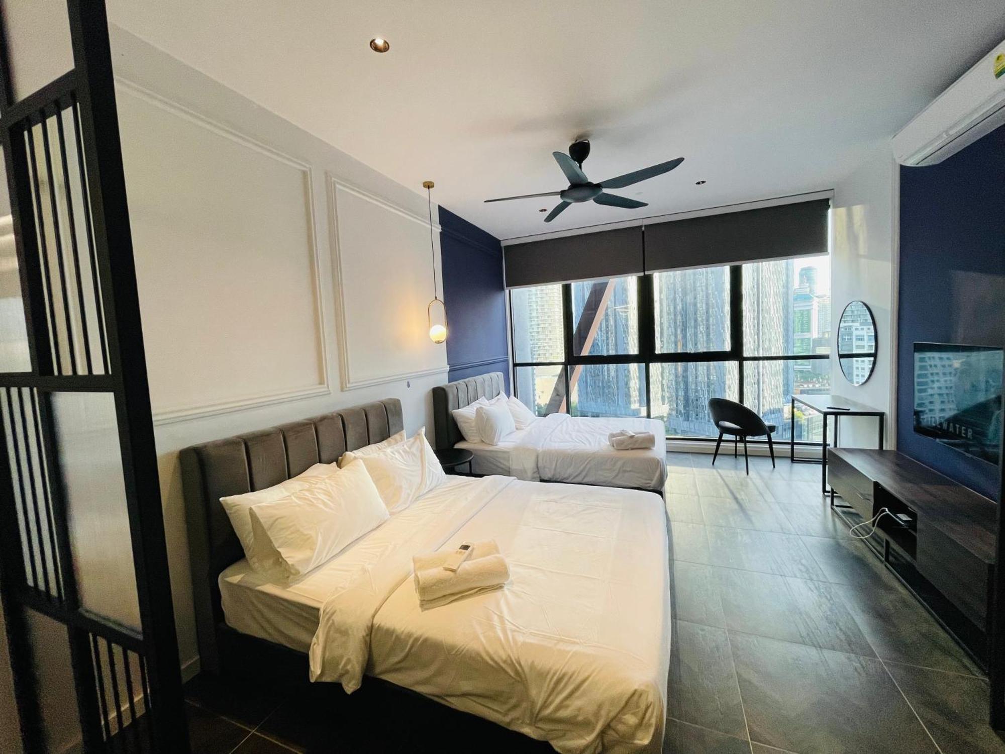 Scarletz Suites Klcc By Gc Luxury Suites Куала-Лумпур Экстерьер фото