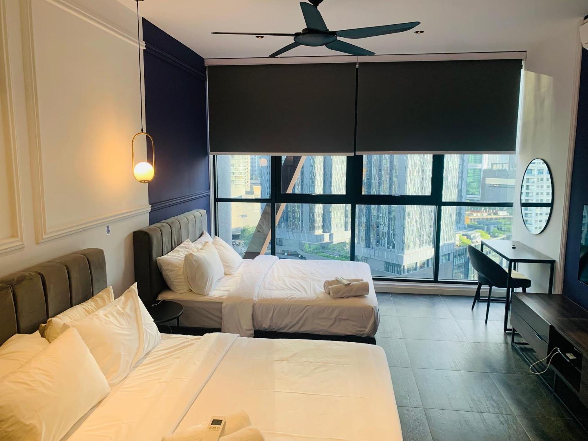 Scarletz Suites Klcc By Gc Luxury Suites Куала-Лумпур Экстерьер фото