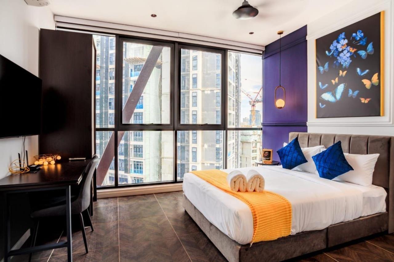 Scarletz Suites Klcc By Gc Luxury Suites Куала-Лумпур Экстерьер фото