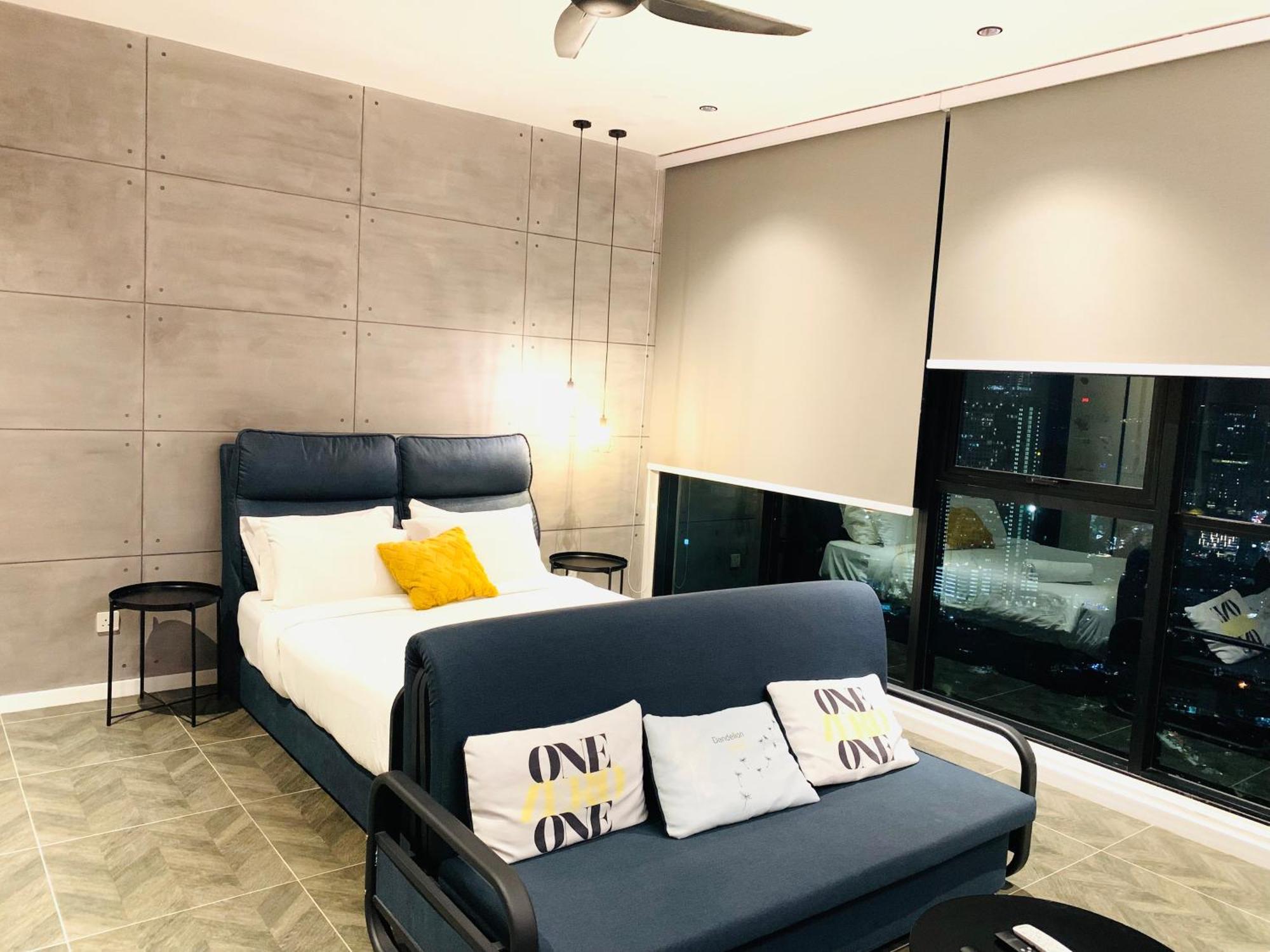 Scarletz Suites Klcc By Gc Luxury Suites Куала-Лумпур Экстерьер фото